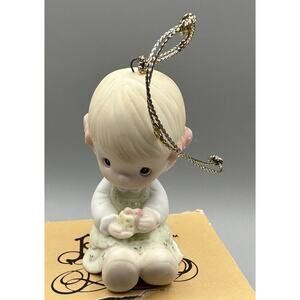 Enesco Ornament Angel Love is King Porcelain Jonathan & David 1984 ##E5391